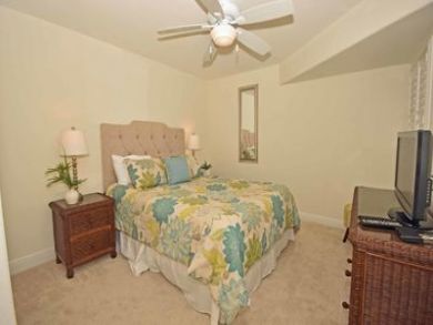 Stunning Gulf Front Vacation Condo Manasota key